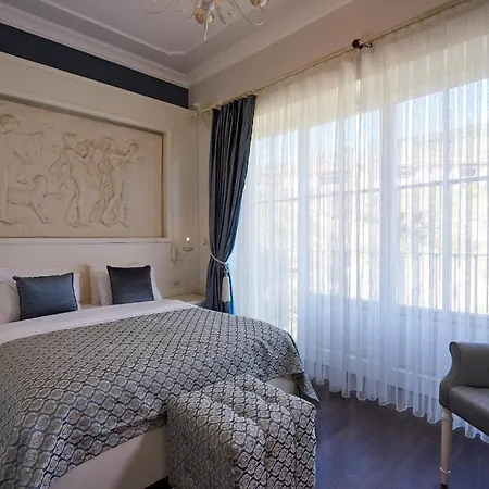 Hotel Vinifera Ephesus 3*