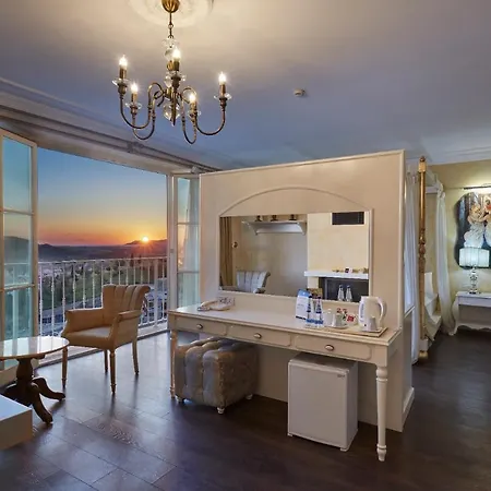 Vinifera Ephesus Hotel 3*