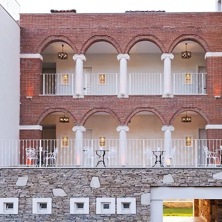 Vinifera Ephesus 3*